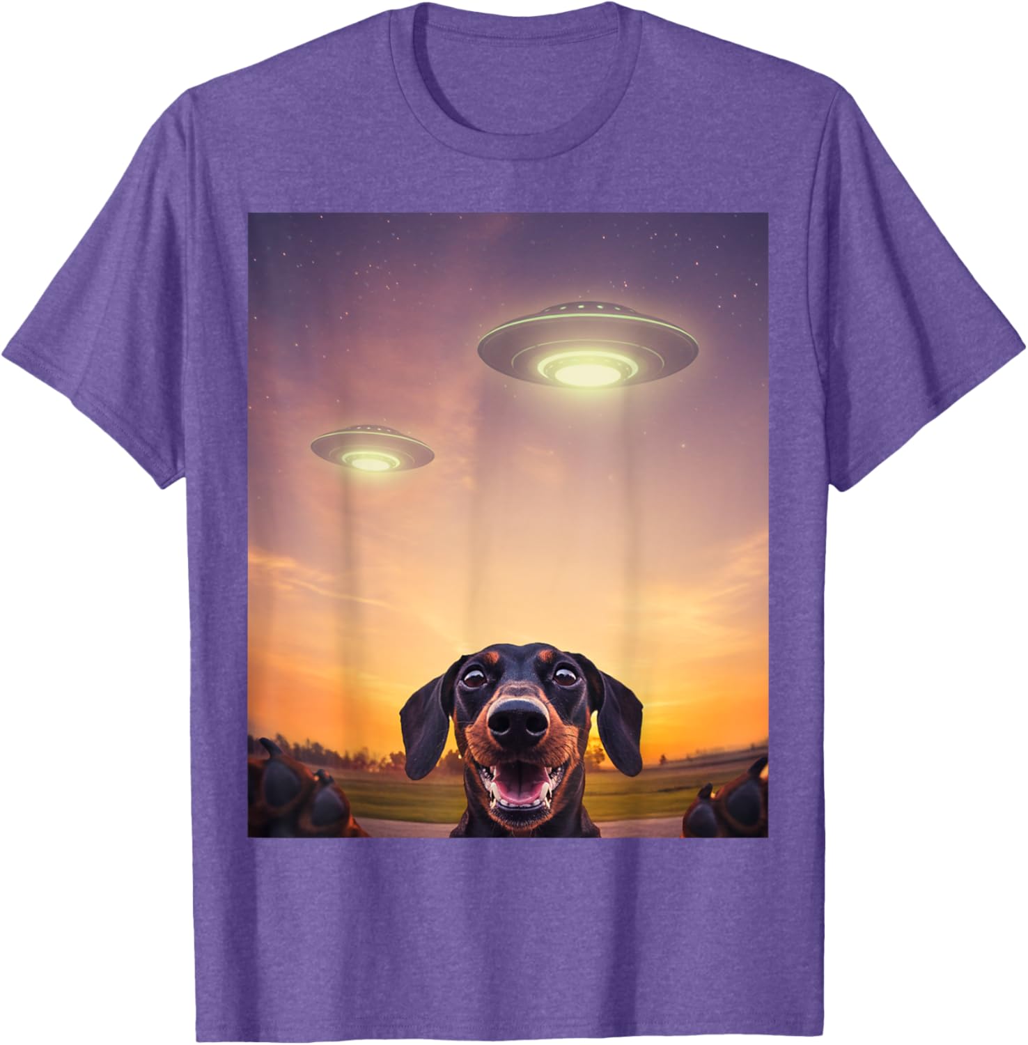 Funny Dachshund UFO Sighting Selfie T-Shirt for Dog Lovers - 25