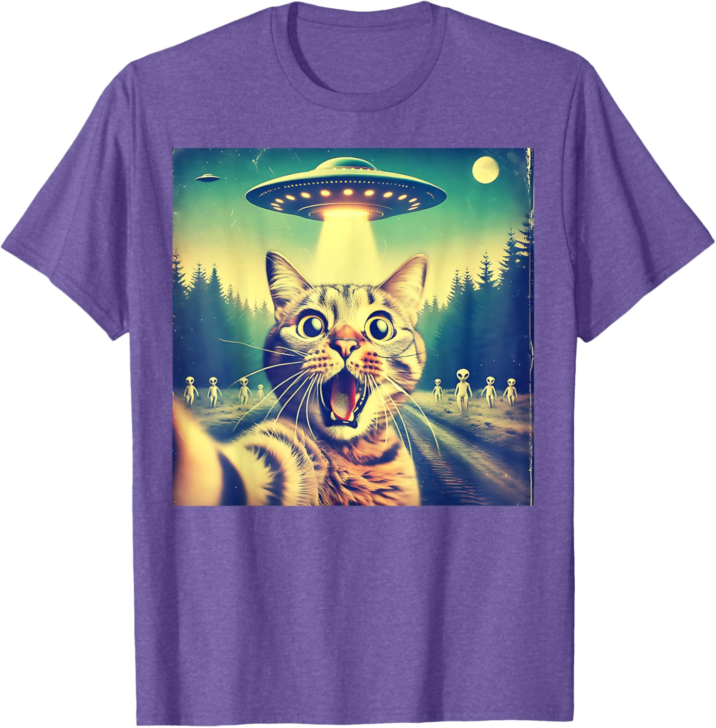 Funny Cat Selfie with Alien UFO Cute T-Shirt for Cat Lovers of All Ages - 10