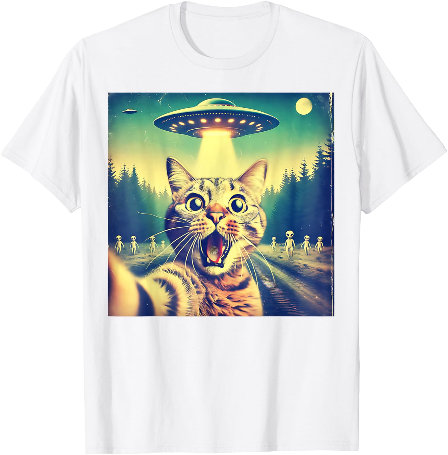 Funny Cat Selfie with Alien UFO Cute T-Shirt for Cat Lovers of All Ages - 13