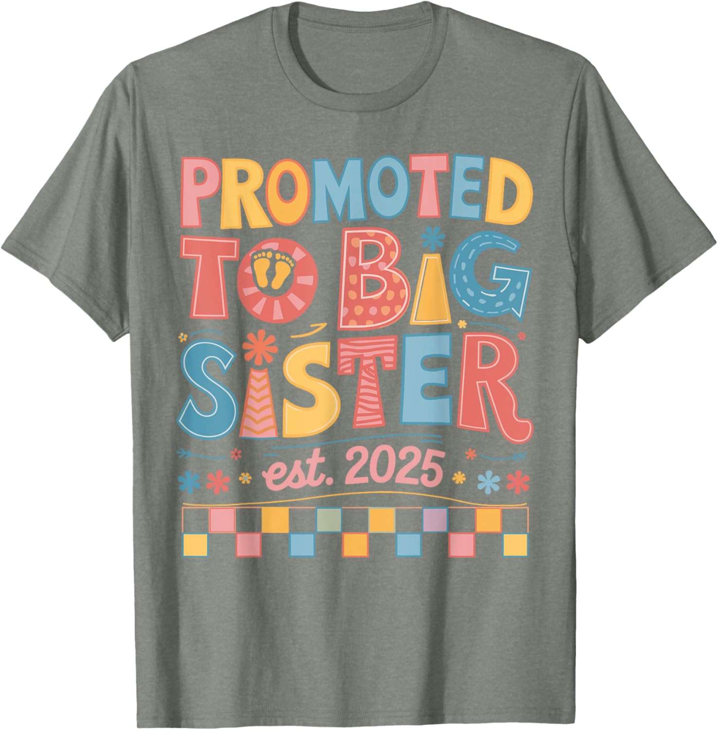 Funny Groovy Big Sister 2025 T-Shirt for New Sibling Announcement - 6