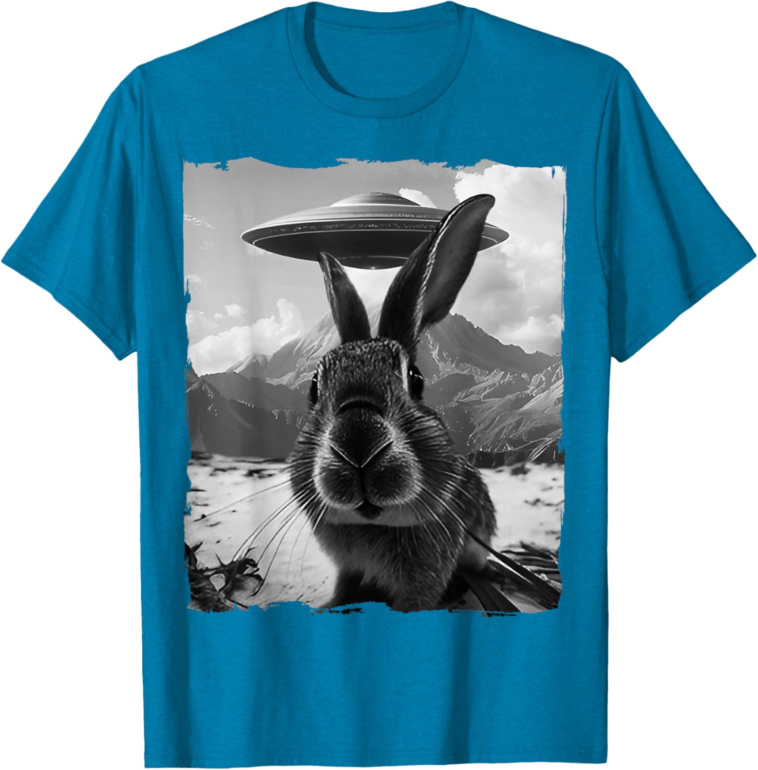 Cute Bunny Rabbit Selfie with Alien and UFO T-Shirt for Fun Lovers - 10