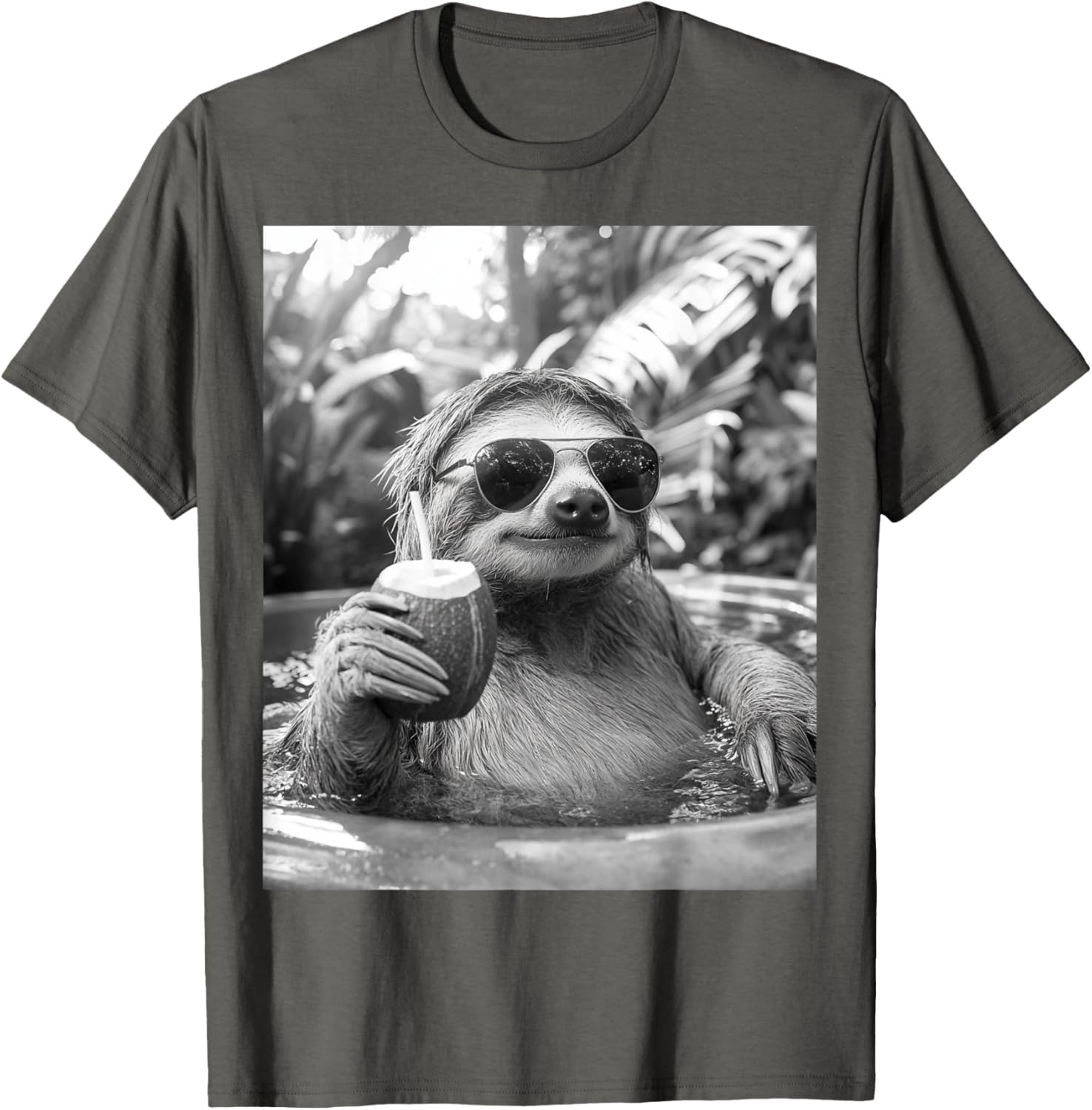 Cool Sloth Selfie T-Shirt Perfect for Animal Lovers and Fun Outfits - 1