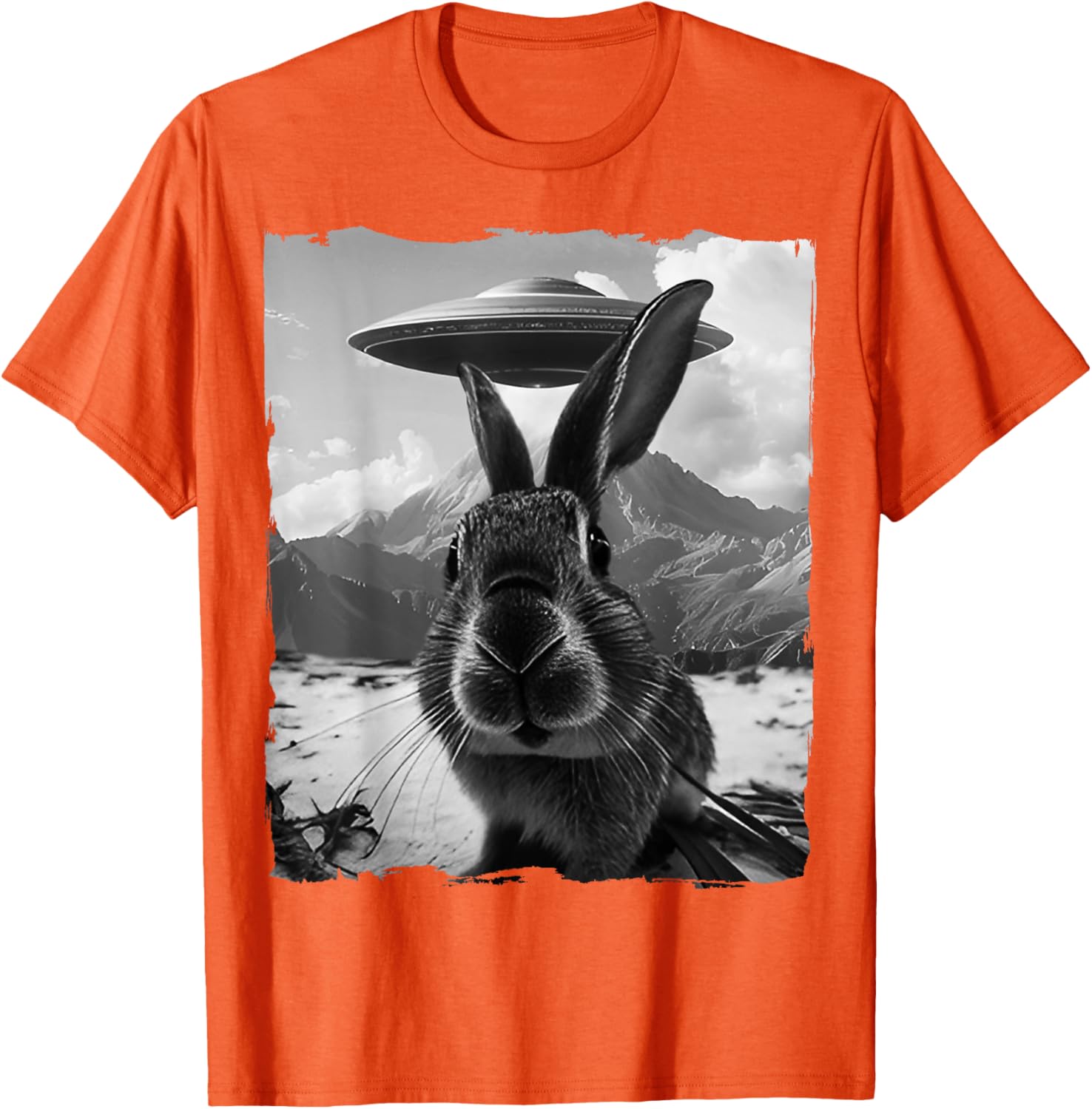 Cute Bunny Rabbit Selfie with Alien and UFO T-Shirt for Fun Lovers - 14
