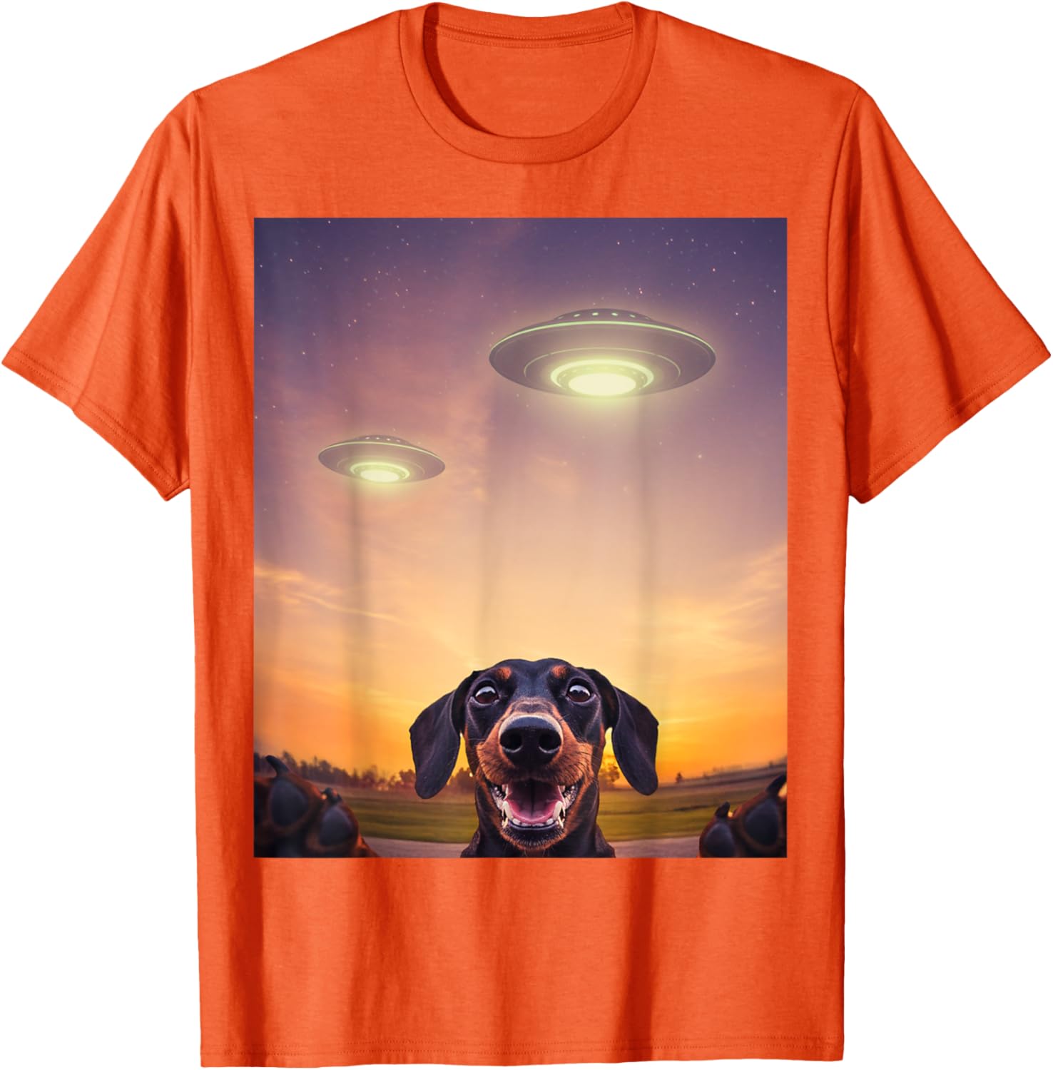 Funny Dachshund UFO Sighting Selfie T-Shirt for Dog Lovers - 13