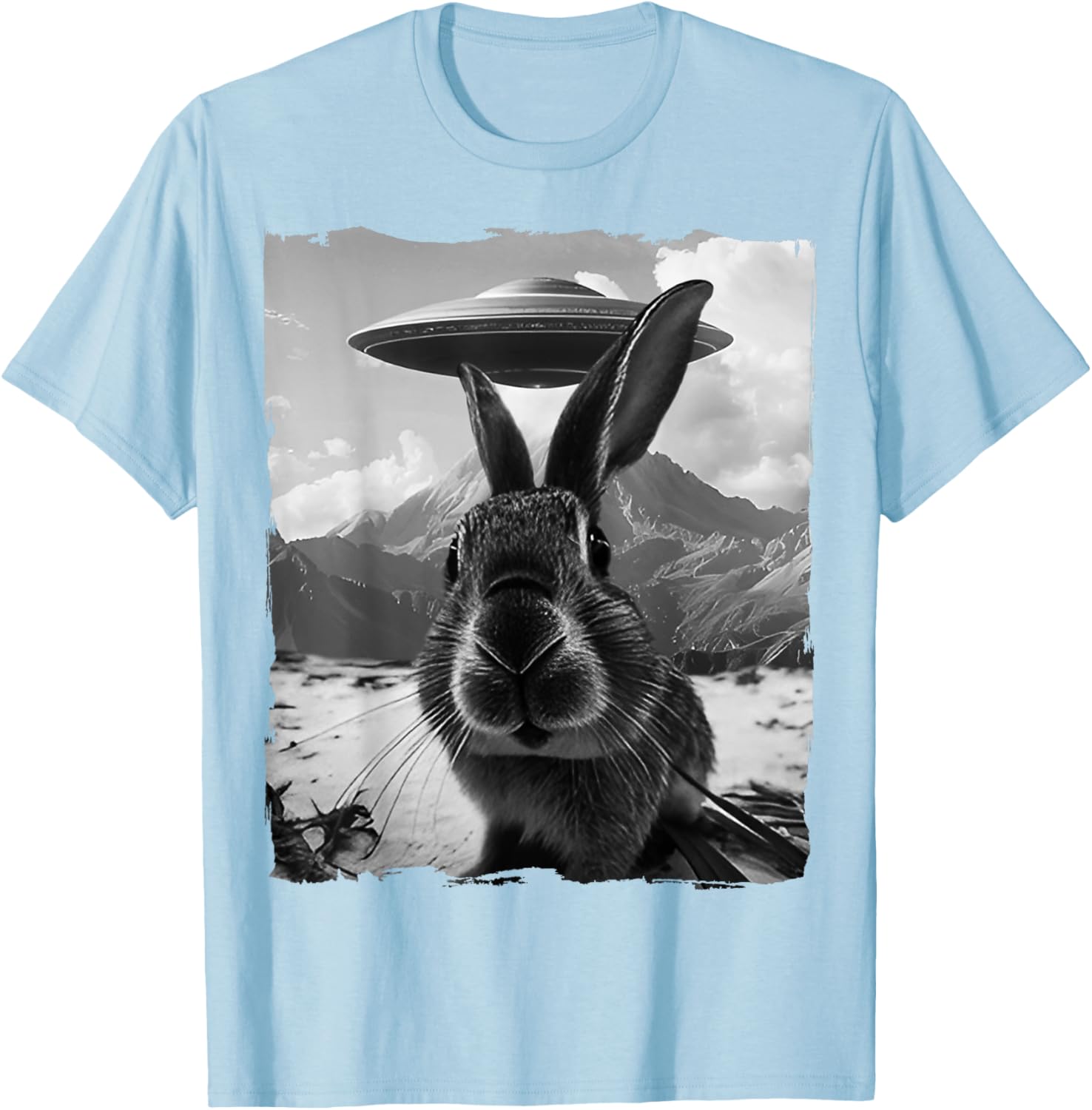 Cute Bunny Rabbit Selfie with Alien and UFO T-Shirt for Fun Lovers - 6