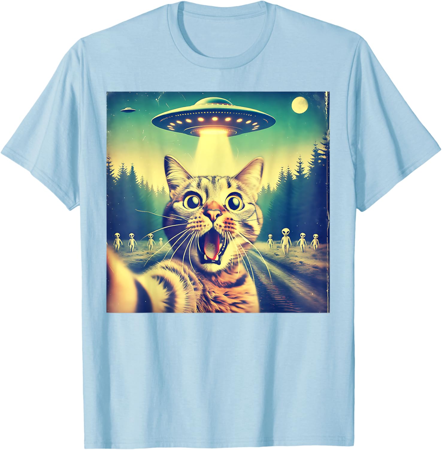 Funny Cat Selfie with Alien UFO Cute T-Shirt for Cat Lovers of All Ages - 4