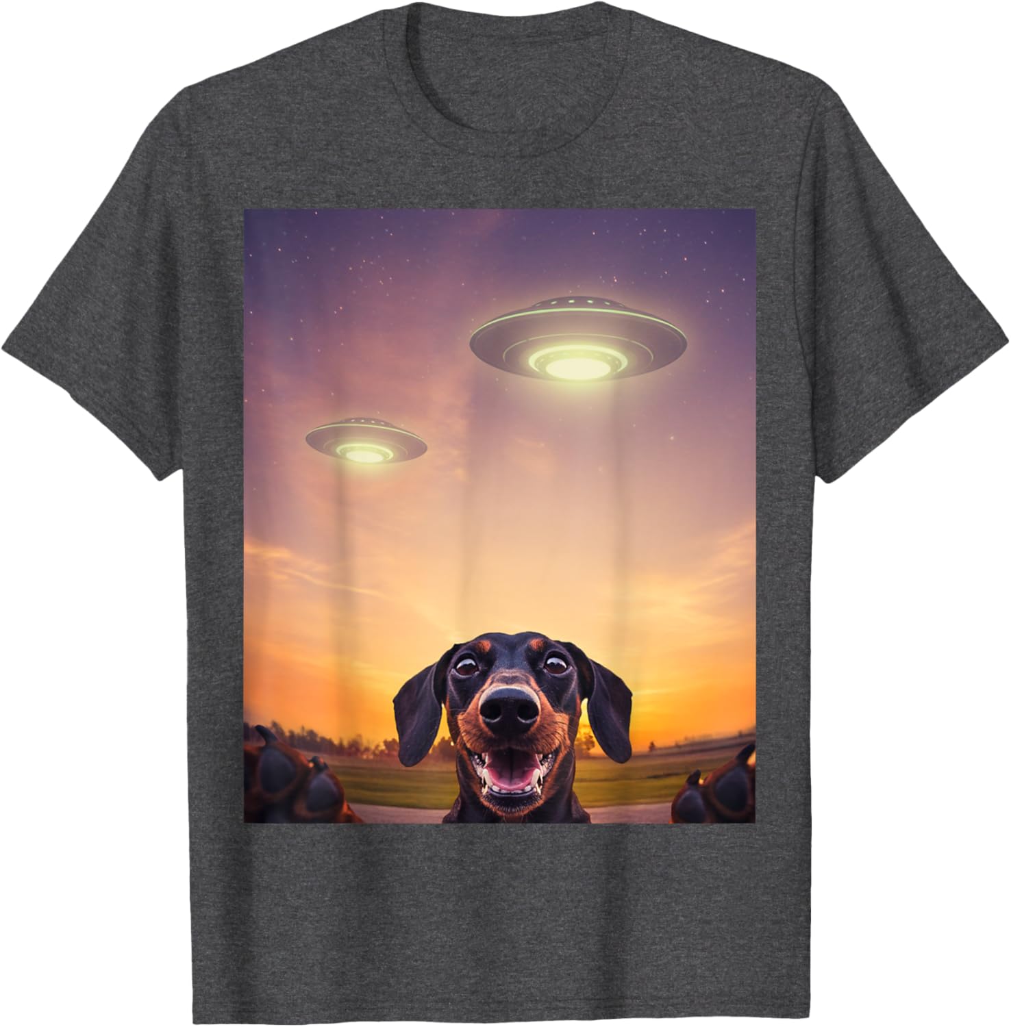 Funny Dachshund UFO Sighting Selfie T-Shirt for Dog Lovers - 24